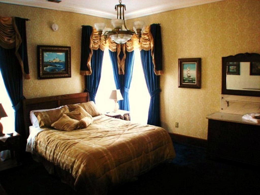 Herrold On Hill Bed And Breakfast Wabash Værelse billede