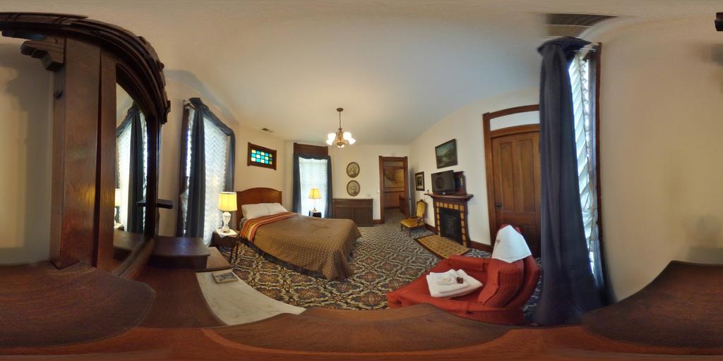 Herrold On Hill Bed And Breakfast Wabash Eksteriør billede
