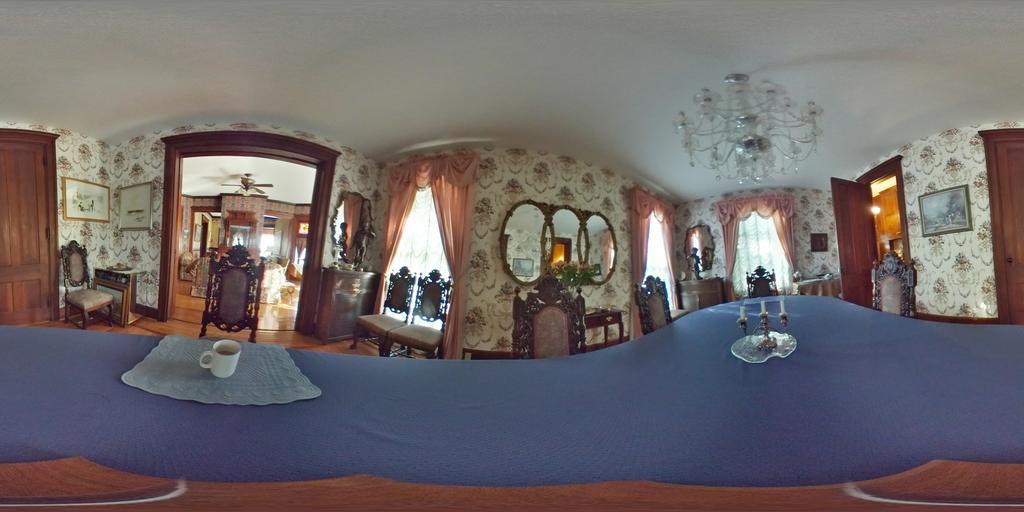 Herrold On Hill Bed And Breakfast Wabash Eksteriør billede