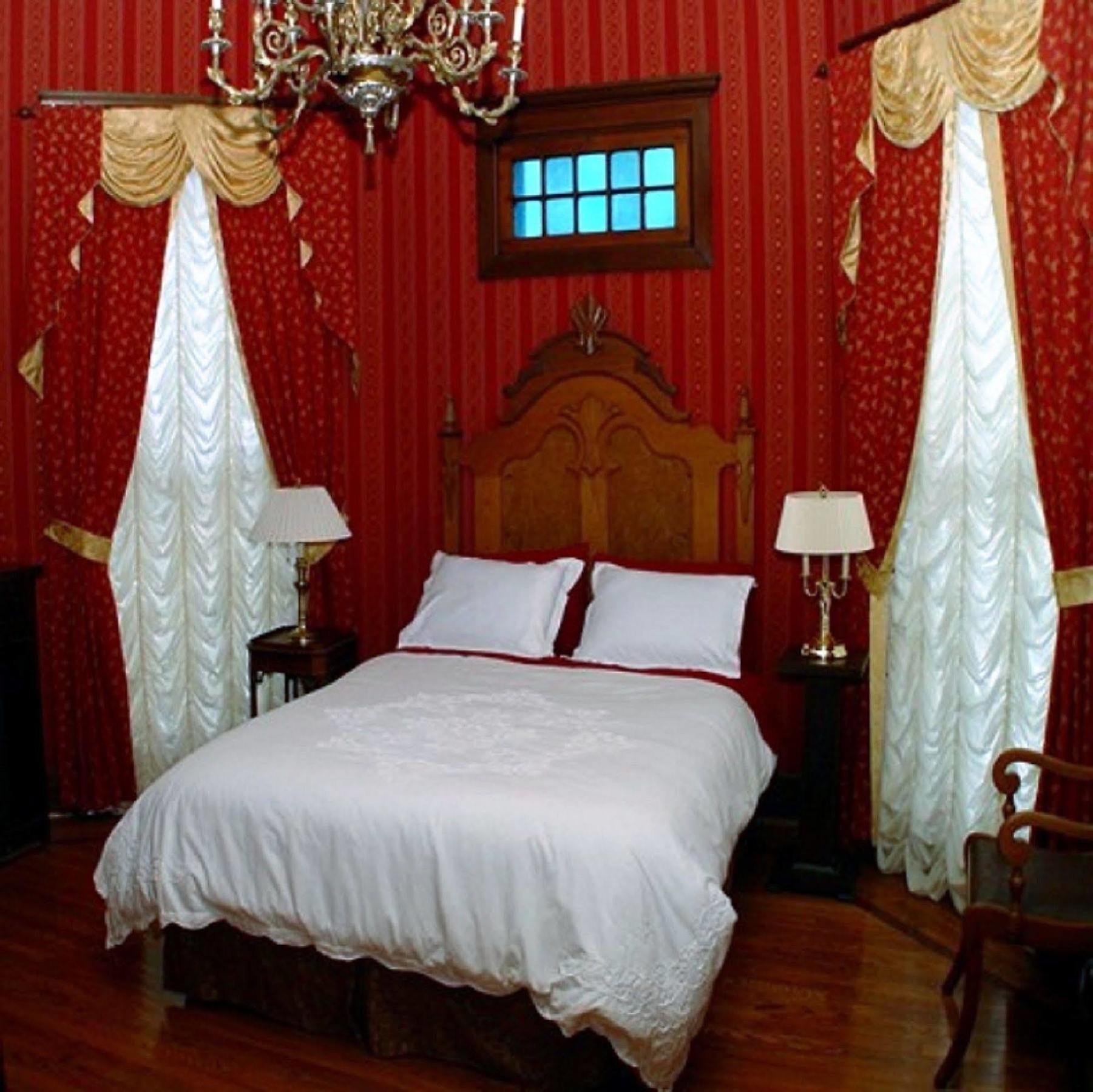 Herrold On Hill Bed And Breakfast Wabash Eksteriør billede